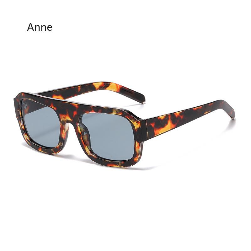 Retro Square Sunglasses Women Leopard Green Fashion Gradient Shades UV400 Cool Men Punk Sun Glasses Gafas De Sol
