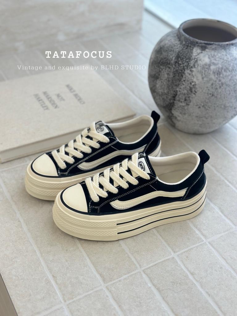 Canvas Shoes Women's Thick-soled Heightening Lace-up Black College Wind Breathable Leather Casual Shoes Military Training Shoes Women's Low-top K