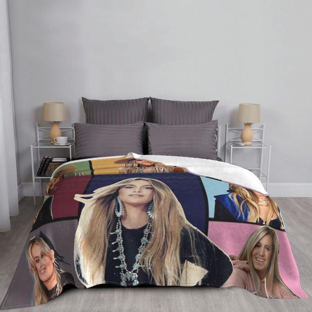 Lainey Wilson - Country's Cool Again Portrait Blankets Warm Flannel Throw Blanket Cover for Bed Living room Picnic Travel Couch