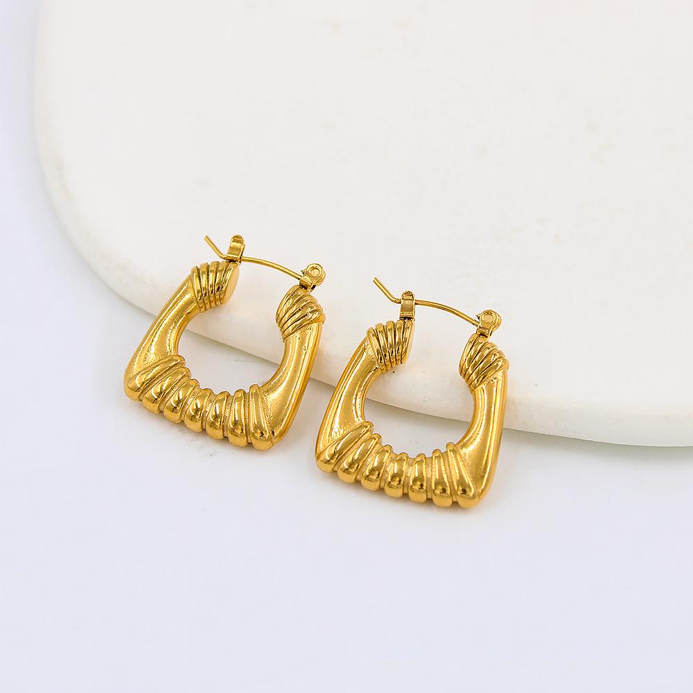 Exaggerated U-Shaped Stainless Steel Earrings: Summer European & American Style