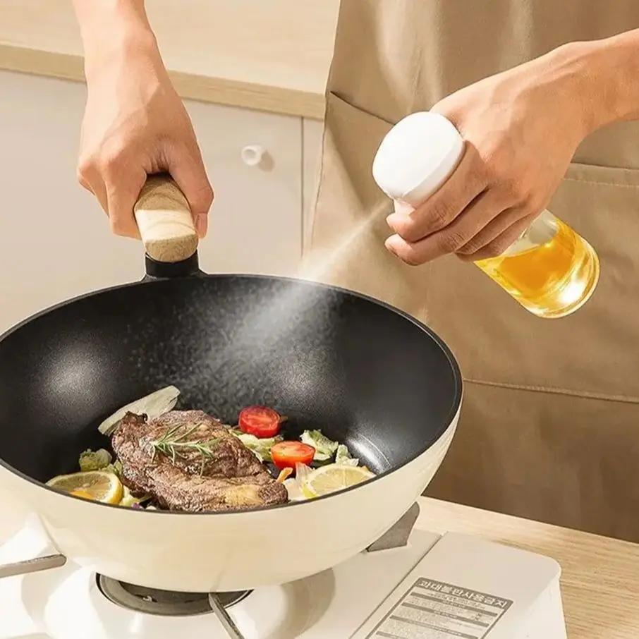 300ml Oil Dispenser Container Oils Spray Oil Distributor Kitchen Gadgets Spray Bottle Fuel Injector Tools Kitchen Accessories