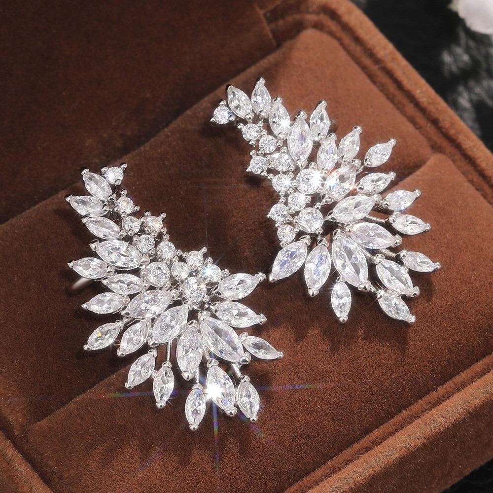 Female Wedding Party Zirconia Stud Earrings Gorgeous Ear Piercing Accessories  For Women Gift