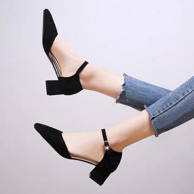 Talons hauts à talons épais chaussures de travail pour femmes nouvelles chaussures pour femmes noires à bouche légère creuses chaussures simples sandales à boucle un mot pour femmes