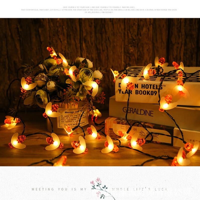 Tai Chuang Outdoor LED Bee String Lights