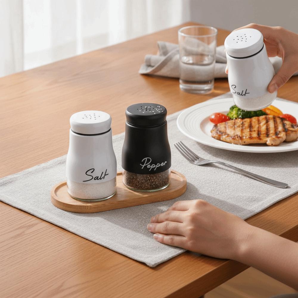 2PCS Leak-proof Salt Pepper Bottle Set Moisture-proof Salt Pepper Dispenser Seasoning Bottle Chef
