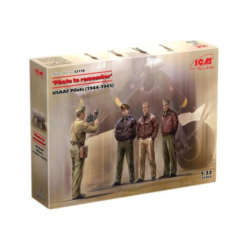 

ICM 1/32 USAAF Pilot (1944-1945) Commemorative Photo Plastic Model Kit 32116