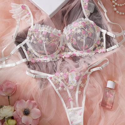 Strawberry Embroidery Comfortable Fun Mesh Women's Sexy Underwear Steel Rim Set