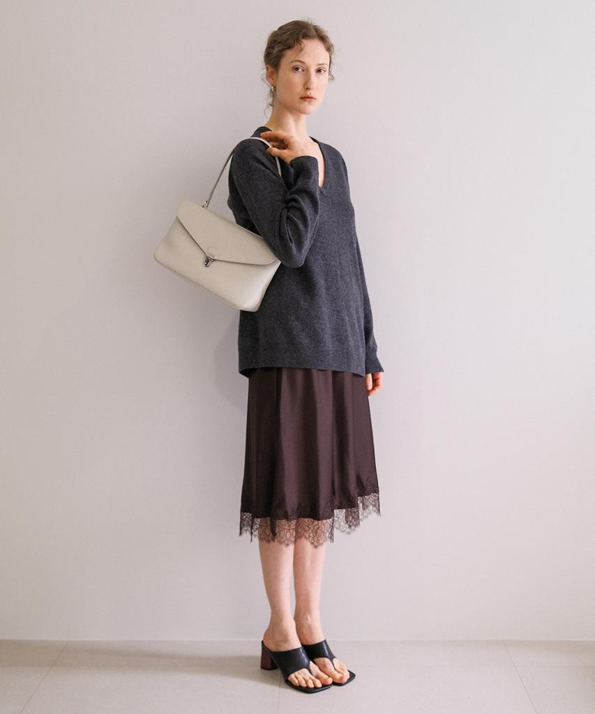 Reframe Top Handle Bag Series Off-White Leather