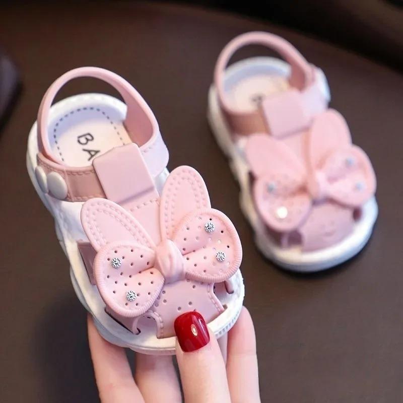 

New Summer Outdoor Non-Slip Sandals for Girls Featuring Soft Soles And Lightweight Design Perfect for The Beach 21 розовый