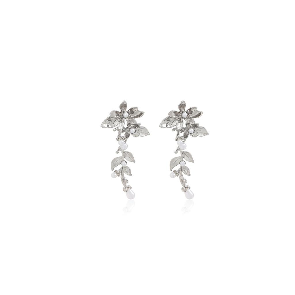French Retro Exquisite Flower Pearl Earrings, Light Luxury High Sense Cold Style Fashion Temperament Earrings Women