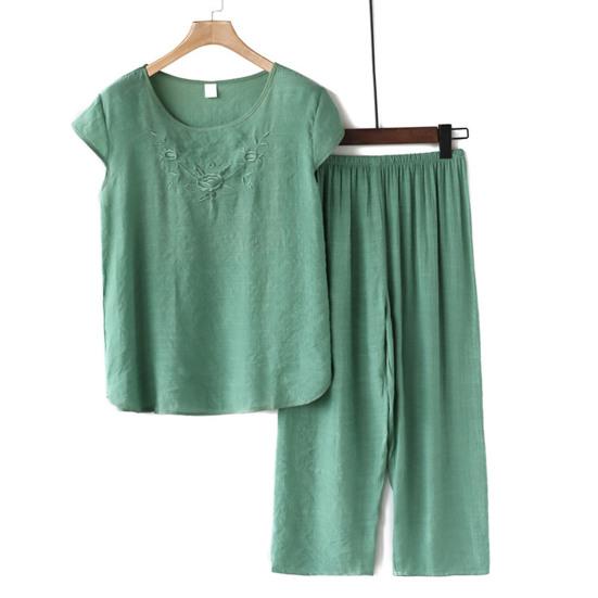 

Комплект из 2 шт./компл., повседневный топ для мамы среднего возраста, укороченные брюки, однотонный комплект с вышивкой и круглым вырезом, с короткими рукавами, плиссированный наряд с эластичной резинкой на талии и широкими штанинами 4XL зелёный