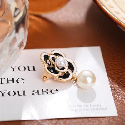 Camellia Pearl Brooch Black Oil-Dripping Metal Mourning Corsage Pin High-End French Elegant Bag Cloth Scarf Accessories Brooch