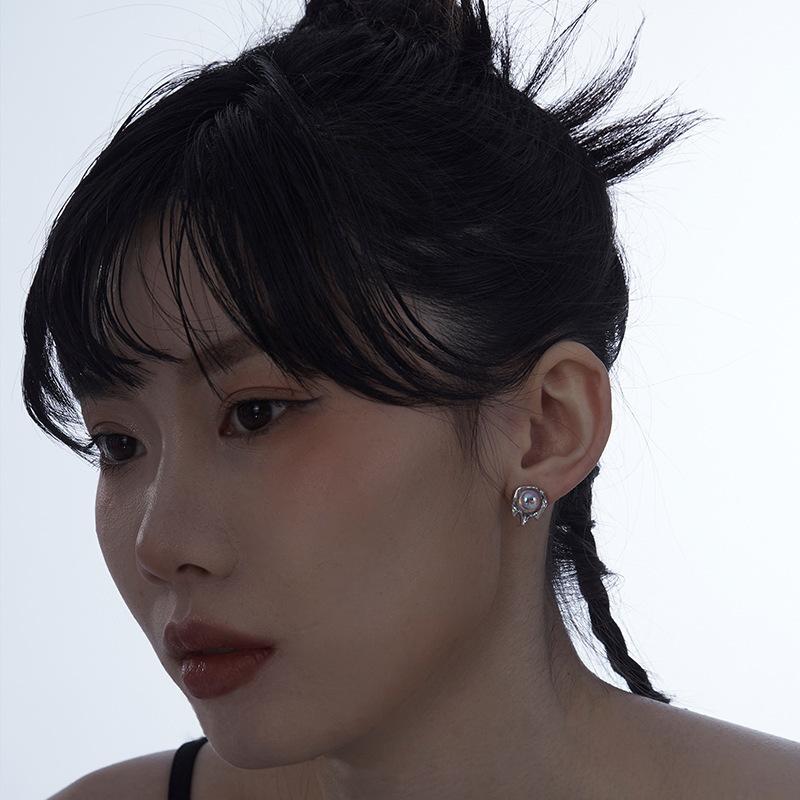 Originale Mode Einfache Ohrstecker Damen Mondstein Ohrringe Basic Nischendesign Ohrringe