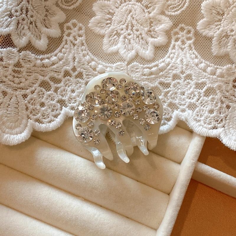 Elegant Crystal-Encrusted Mini Hair Clip for Women
