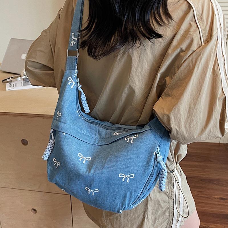 Shoulder Bow Bag Denim Large Capacity New Fashion Commuter Casual Versatile Fashion Messenger Bag