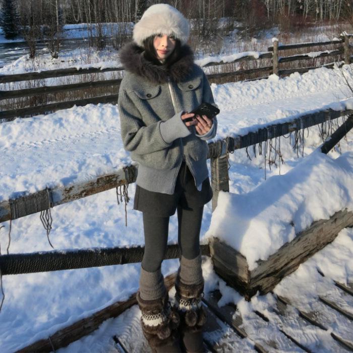 

Gray High-Waisted Woolen A-Line Winter Shorts for Women - 2026 Style, Slimming Wide-Leg Bootcut Design Extra Large темно-серого