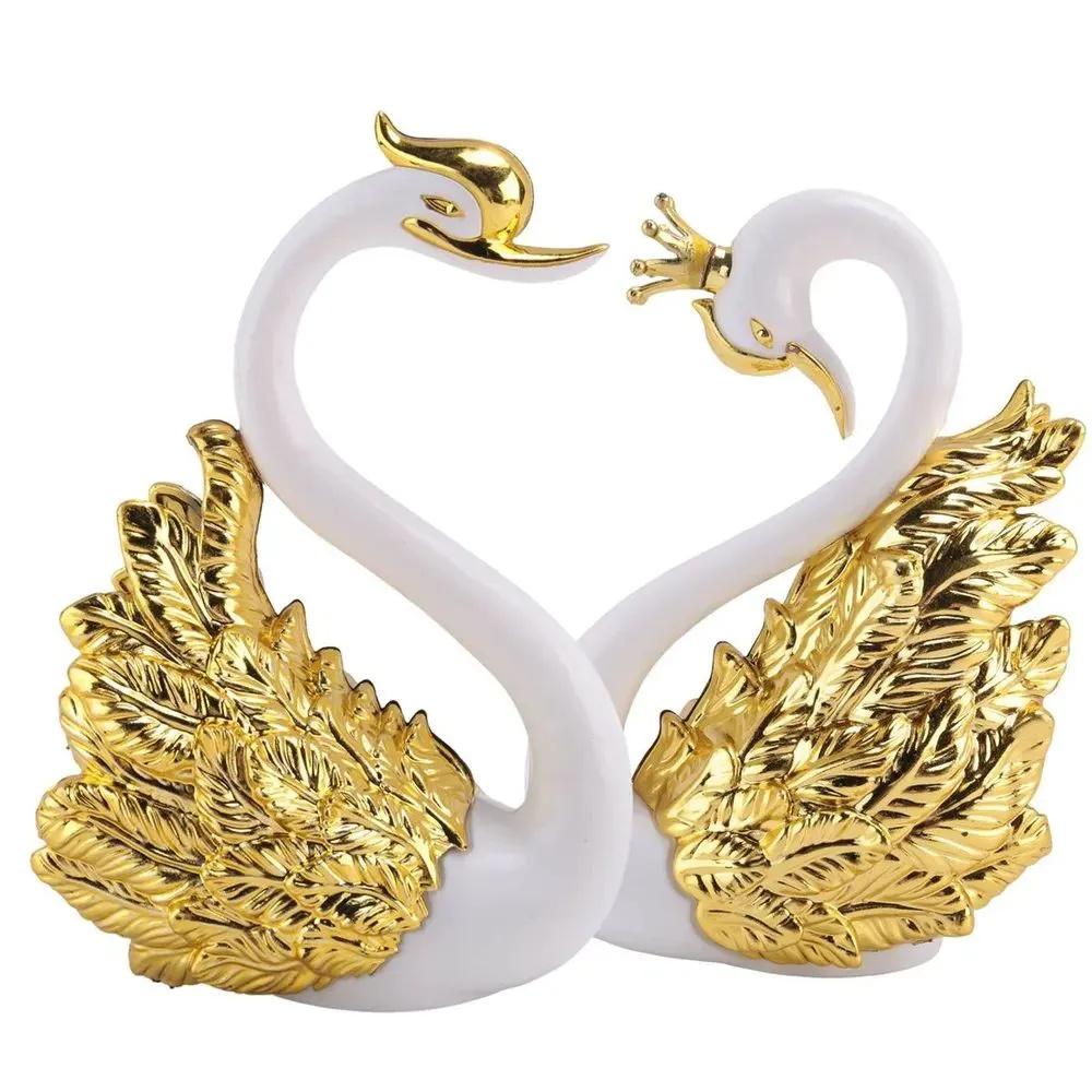 

Пара Неразлучников, Коронованные, и Сердца — Идеально для Свадеб и Дня Святого Валентина One size золотой