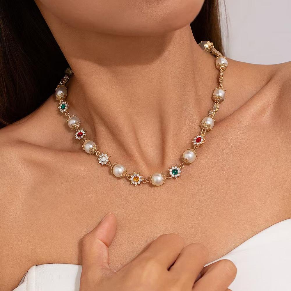 Rhinestone Flowers Beads Choker Necklace Luxury Shinny Colorful Choker  Bridal