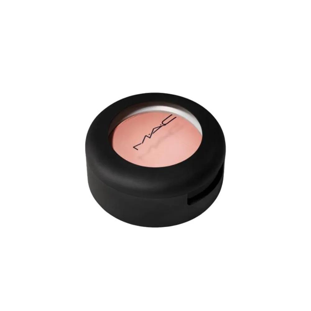 MAC Powder Kiss Eyeshadow Give a Glam