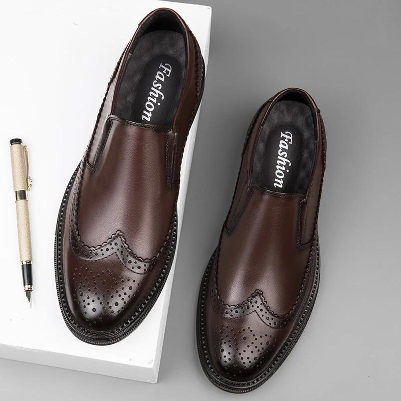 Fashion Elegantes Genuine Leather Men Brogue Shoes Man Dress Shoes Slip On Business Casual Shoes Classic Leather Breathable Oxford Shoes