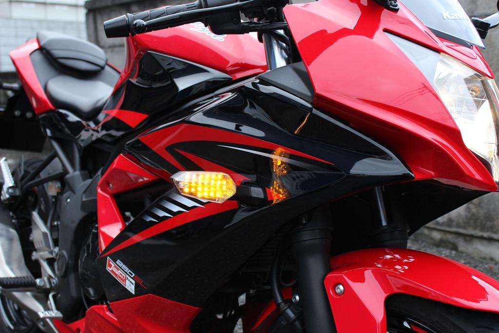 POSH FAITH LED-Umrüstsatz für Motorrad für Ninja 250SL Z250 Z250SL Set mit 4 Stück (Ninja 250SL) / ('14-'15) / ('15) - (Produktcode 072009)
