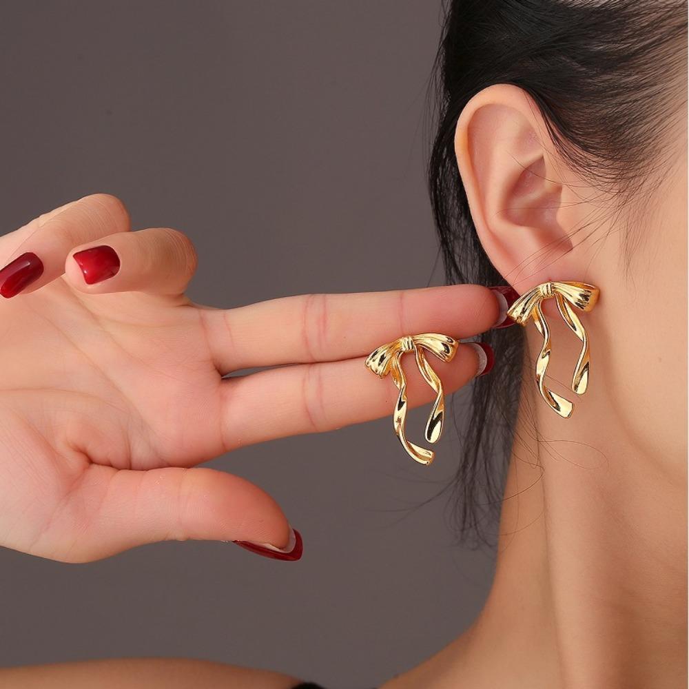 Bohemian Style Irregular Bowknot Stud Earrings Golden Plated Fashionable Women's Jewelry Accessories