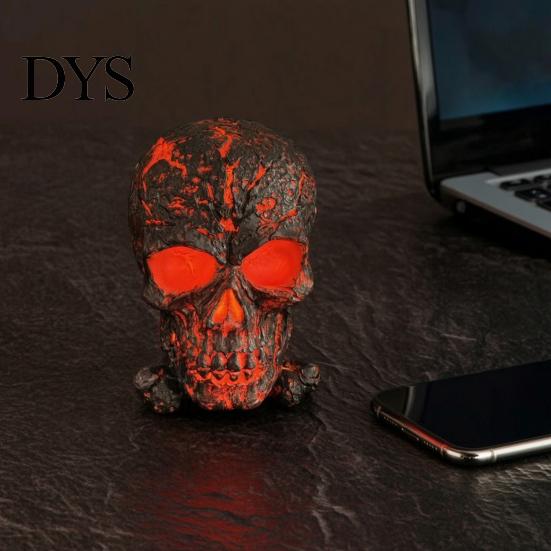 Glowing Skull Ornament USB Gothic Lamp for Halloween, Light-up Black Red Creepy Ambient Lighting Figurine, Resin Skeleton Head Statue Desk Decor
