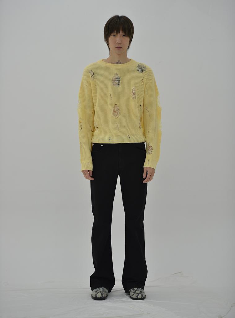 Baedeuboijeuseupocheukeulleob 302.1 : Ripped Sweater_Butter Yellow