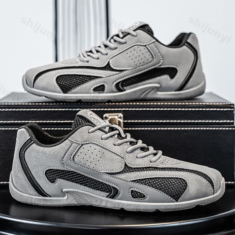 Fashion Large Size Men's Shoes 2025 Autumn New Breathable Comfortable Lace Up Casual Flats Lightweight Outdoor Non Slip Vintage Sneakers