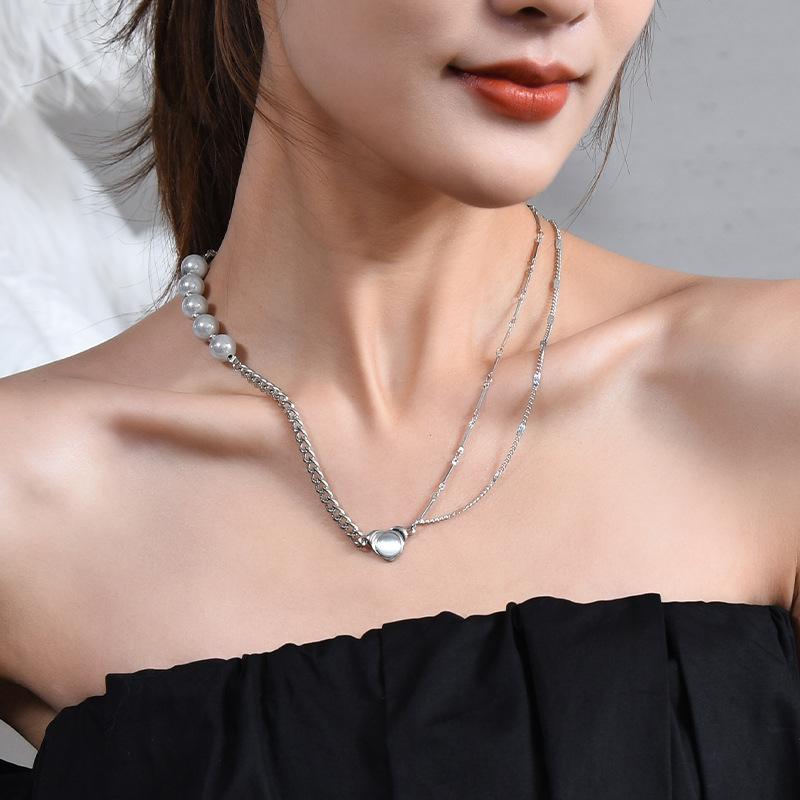Vintage Reflective Pearl Titanium Steel Chain Splicing Necklace Female Love Opal Tide Hip Hop Collarbone Chain