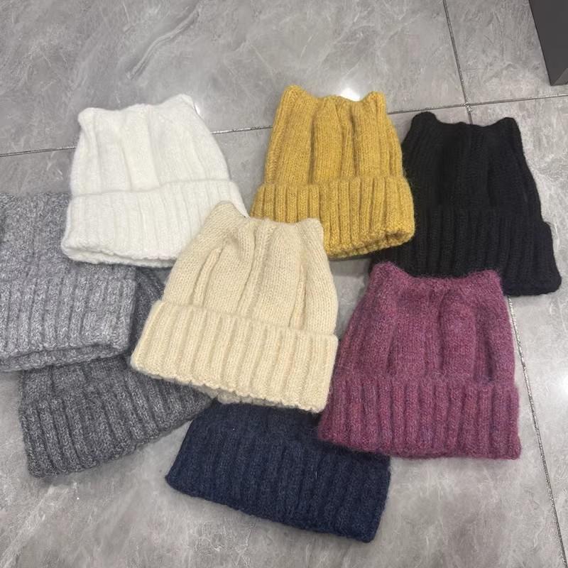 Cute Age-reducing Pointed Cat Ears Wool Hat for Women, Warm In Autumn and Winter, Large Elastic and Thin, Niche Knitted Hat, Cold Hat