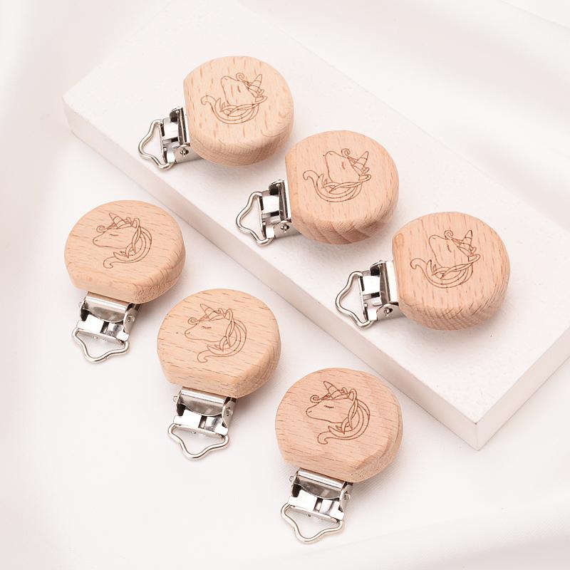 1Pcs Cute Modelling Beech Wood Pacifier Clip Baby DIY Cartoon Animal Wooden Log Pacifier Clips Nipple Chain Holder BPA Free