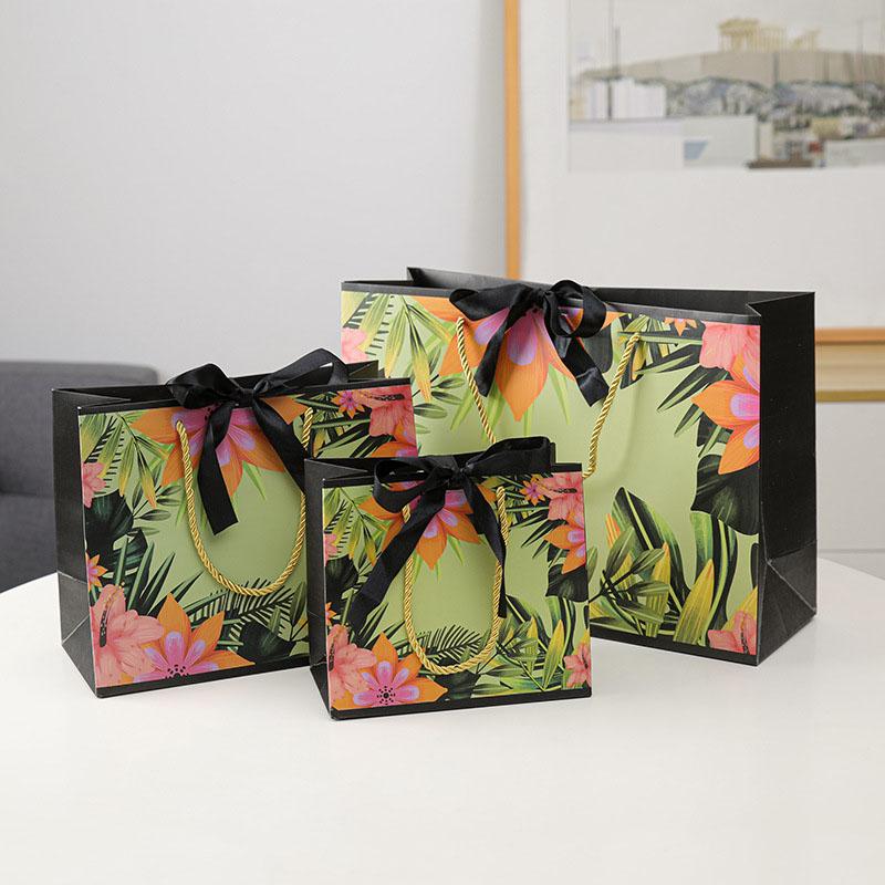WTEMPO Elegant Floral Gift Handbags with Ribbon Bow Paper Bags with Handles for Flowers Dolls Gifts Simple Shopping Bags Universal Packaging Bags