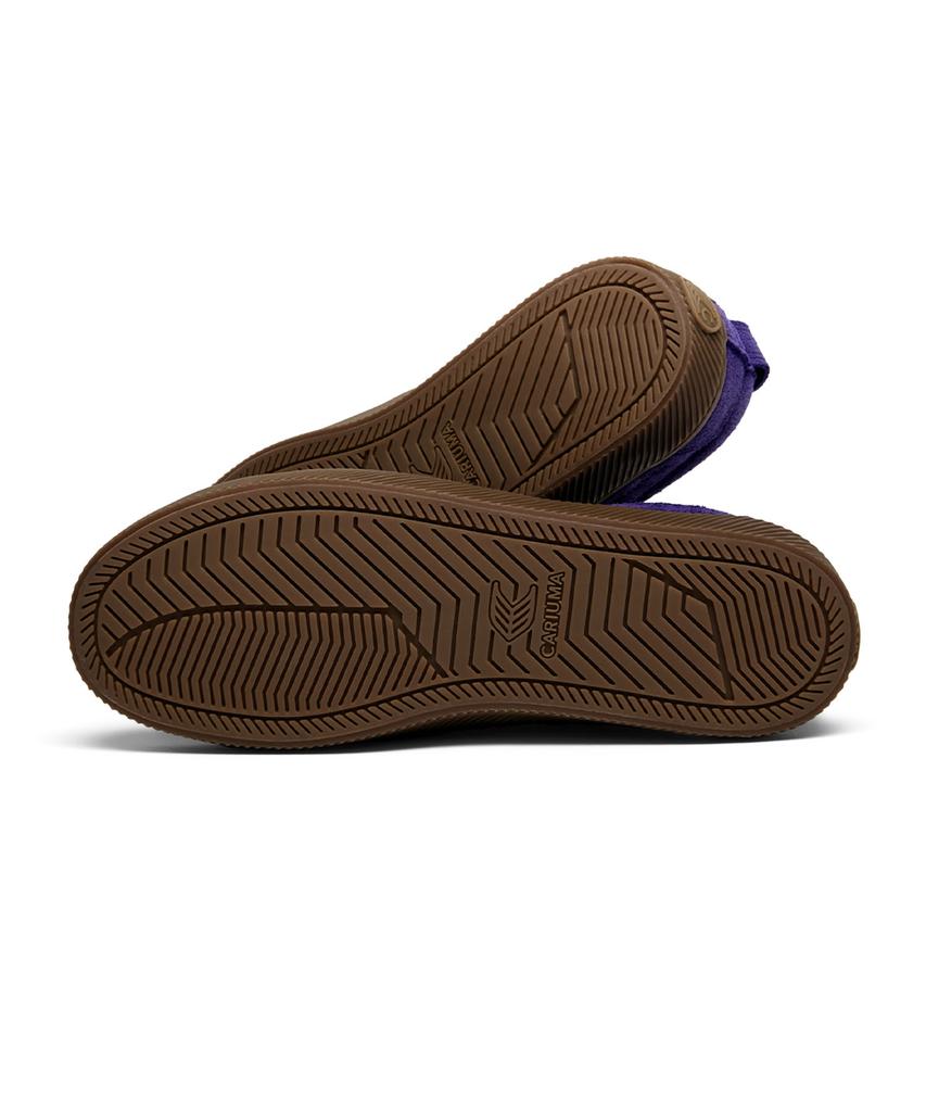 Cariuma Oka Low Gum Sole Purple Suede