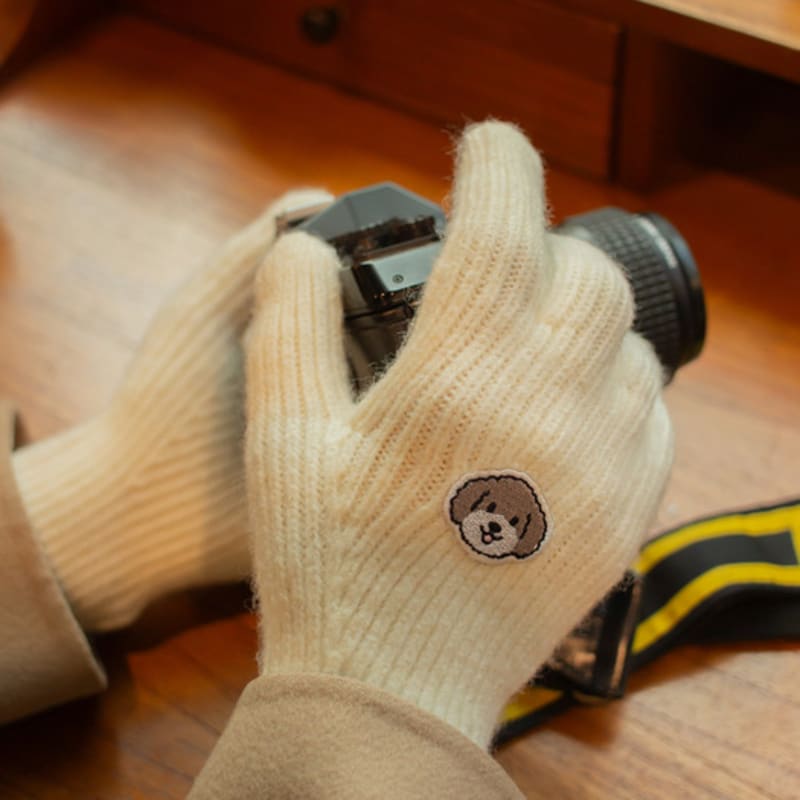 

SNOOZY Вышитая нашивка Вязаные перчатки с отверстием для пальца - Серебристый пудель Silver Poodle-Ivory