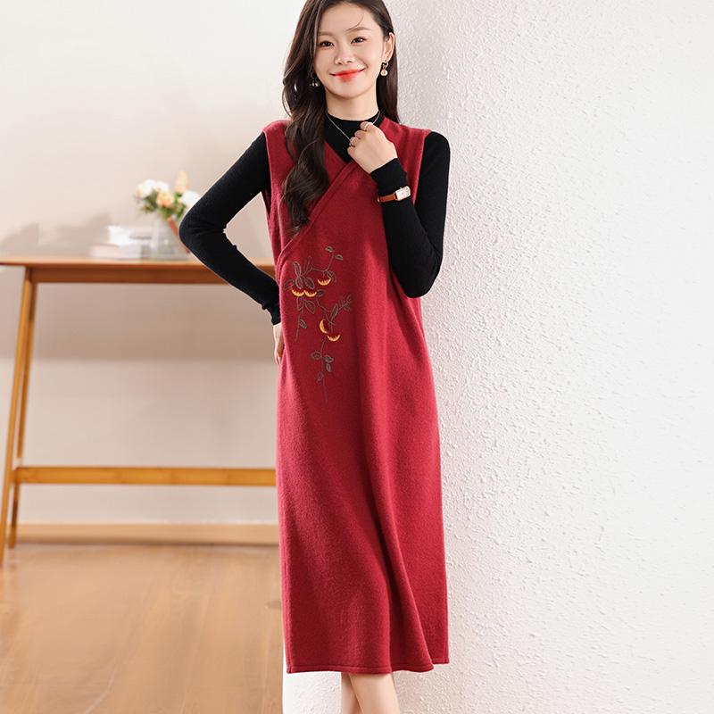 Dámské kašmírové šaty Qinghe kašmír 30% kašmír 70% vlna podzimní a zimní kašmírová sukně měkká a teplá