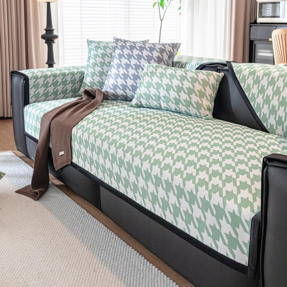 

Подушка для дивана из ледяного шелка, летняя нескользящая подушка, летний коврик, моющийся высококачественный летний дневной чехол для дивана, полотенце 70X70