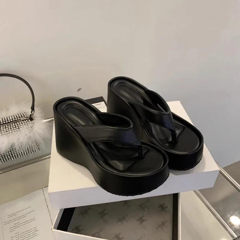 Design Sommer Tykke Dame Tøfler Mote Plattform Kiler Høy Hæl Sølvfargede Damesko Zapatillas De Mujer
