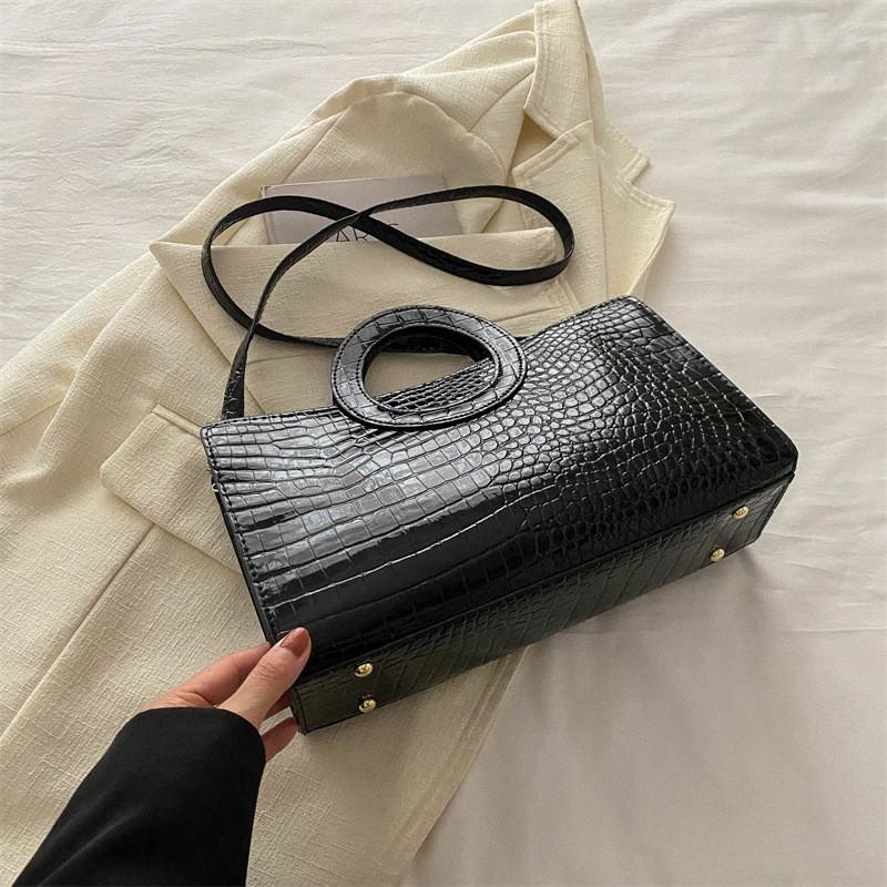 Fashionable Pu Tote Bag For Women Cozy Everyday Use Sleek Crossbody Bag With Trendy Stitching Details чёрный