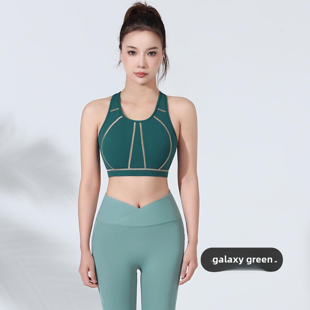 Women's Plus Size Contrast Color Sports Bra - Yoga & Running Support with Beautiful Back Design