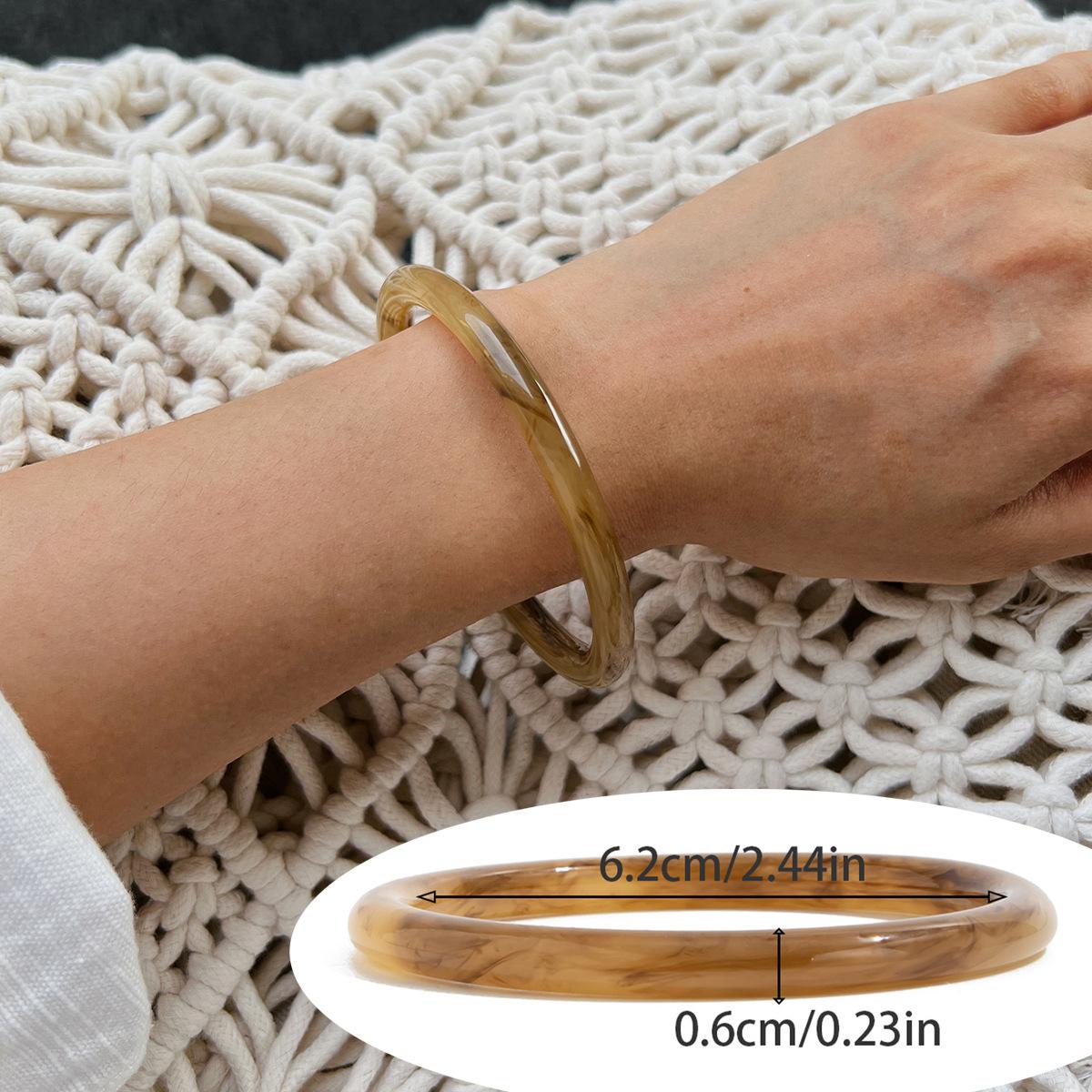 

Fashion Style Smudged Marble Pattern Acrylic Bracelet, Retro Amber Resin Bracelet For Women