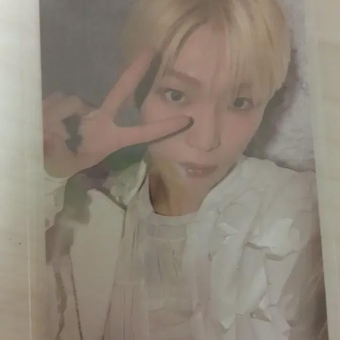 

Sunwoo Daydream Comeback Live Benefits