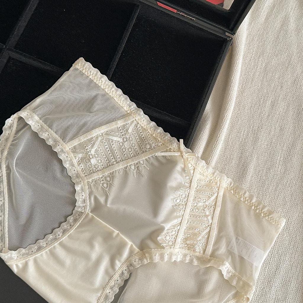 Ladies Spring and Summer Pure Desire Sexy Lace Comfortable Breathable Waist Triangle Briefs