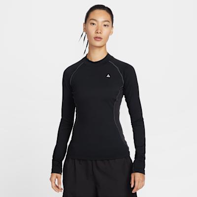 Nike ACG T Shirts Women s Navy Crew Neck Moderate L