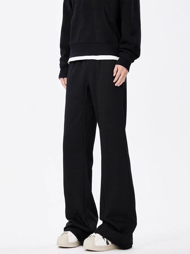 Men's Casual Black Ice Silk Sports Shorts - Lightweight & Loose Fit