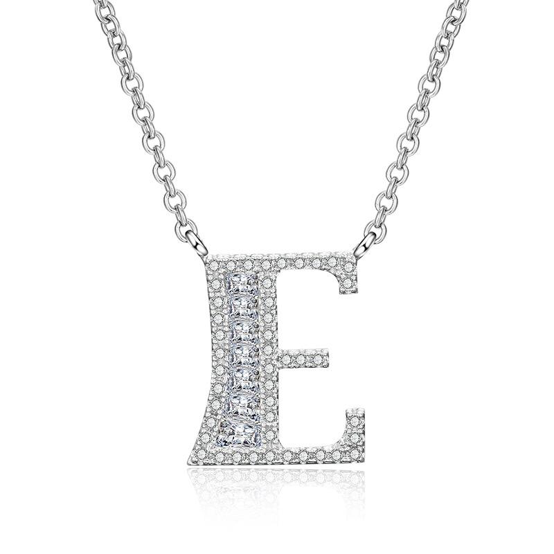 WWJ Collier élégant avec pendentif en zircone cubique brillant avec 26 lettres initiales