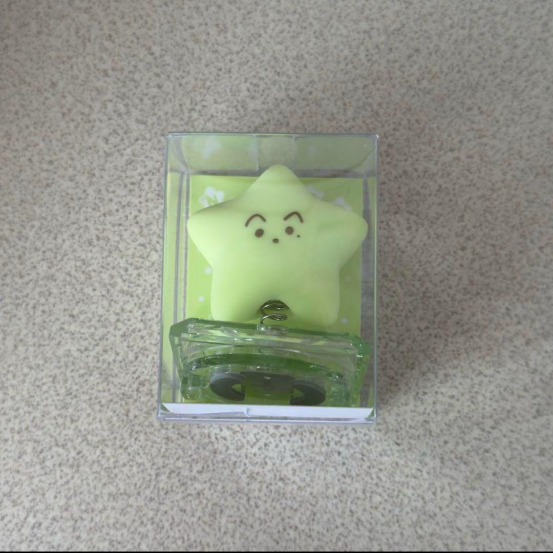 

[USED] NCT127 Fan Light Cap Charm Mark