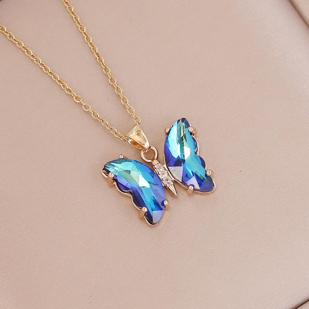 European American New Style Gradient Butterfly Necklace For Women Fashion Stainless Steel Jewelry Personalized Clavicle Chain