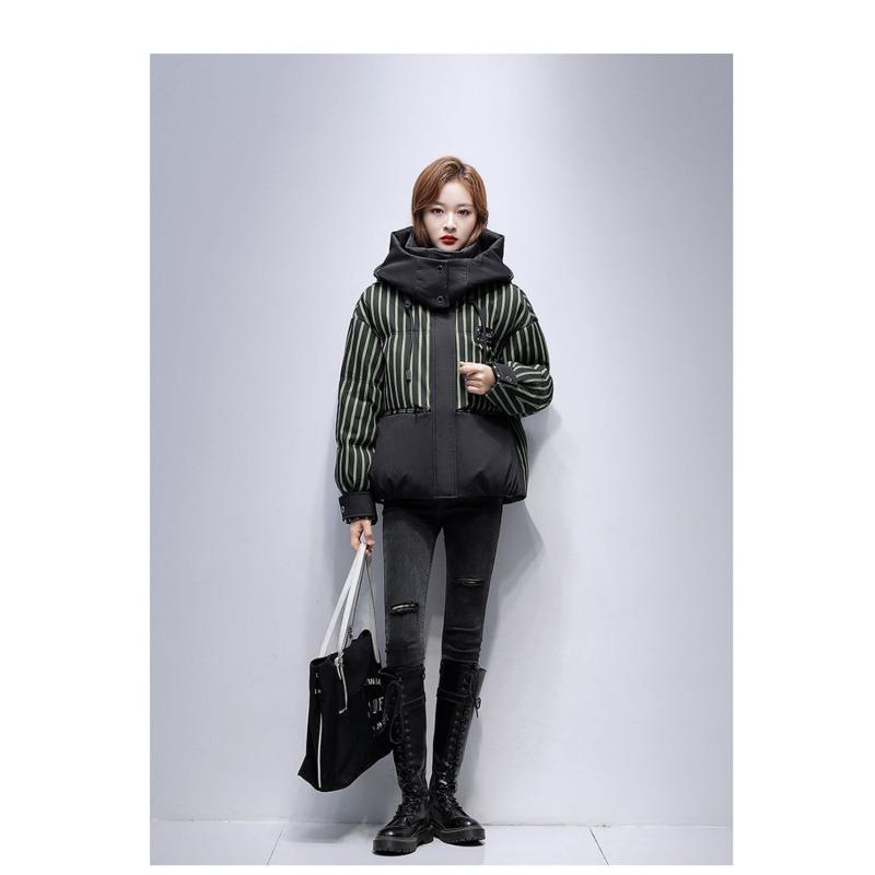 Short Winter Puffer Jacket Women Youth Fashion Quilted Coat Small Size High Quality Brand