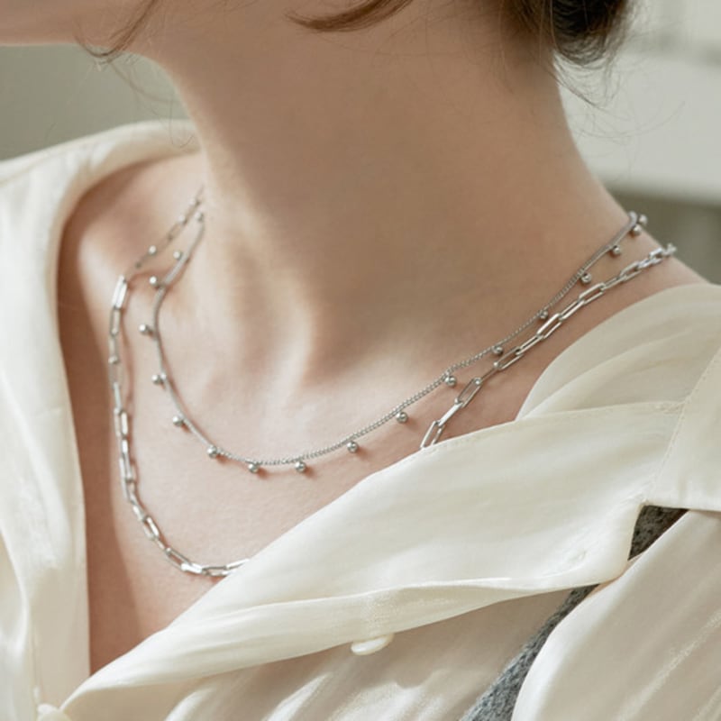 

BESTY Etoile Necklace Etoile Necklace_Silver